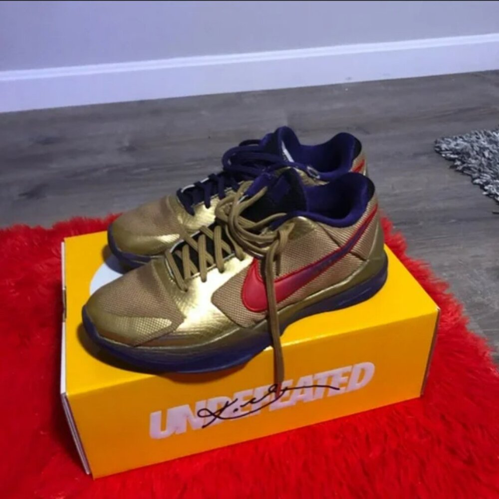 Nike Kobe 5 Protro Undefeated Hall of Fame